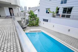 East Coast Hill (D16), Semi-Detached #610657571